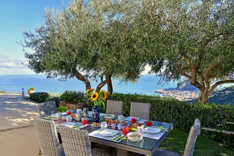 Breakfast with a view